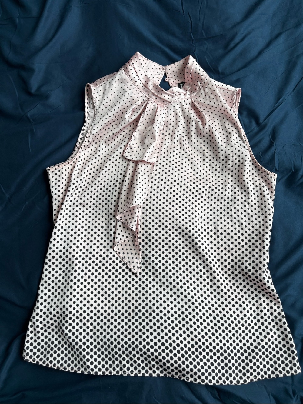 Sleeveless Pink Polka Dot Ruffle Neck Top - Picture 3 of 4